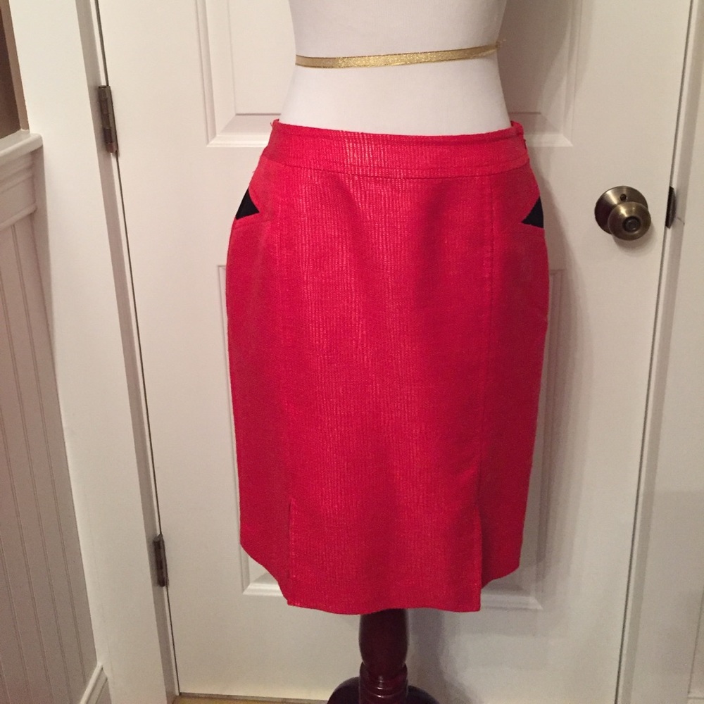 W BY WORTH SKIRT PENCIL STRAIGHT RED BLACK ACCENT size 2